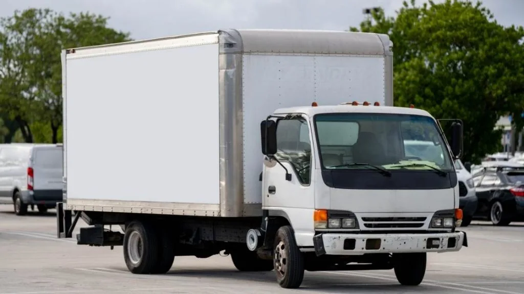 long term pickup truck rental dubai